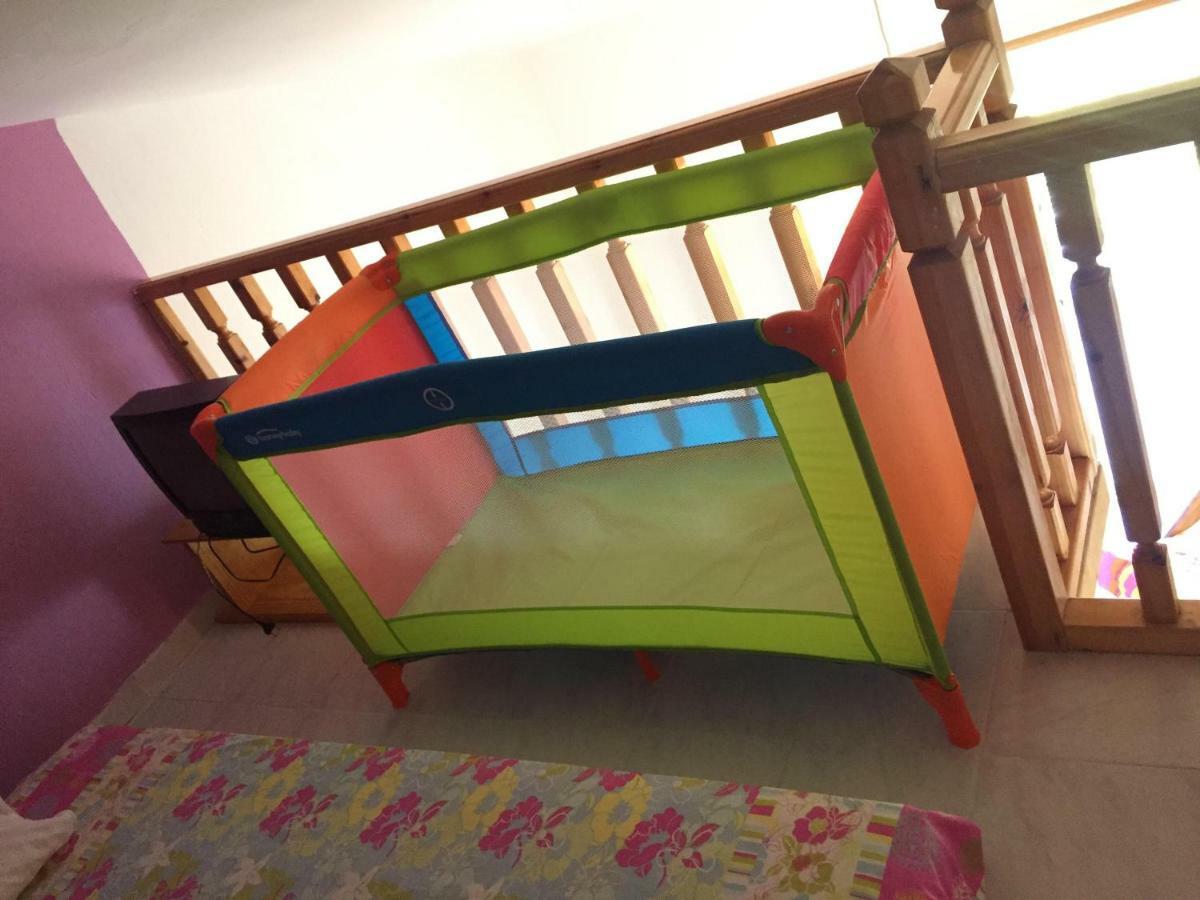 Seafront Maisonette In Fourka Luaran gambar