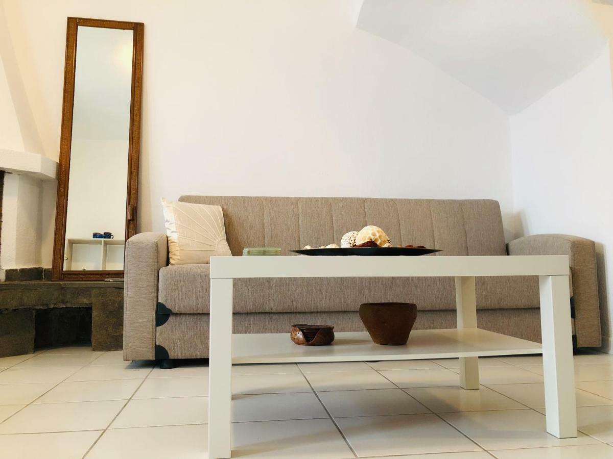 Seafront Maisonette In Fourka Luaran gambar
