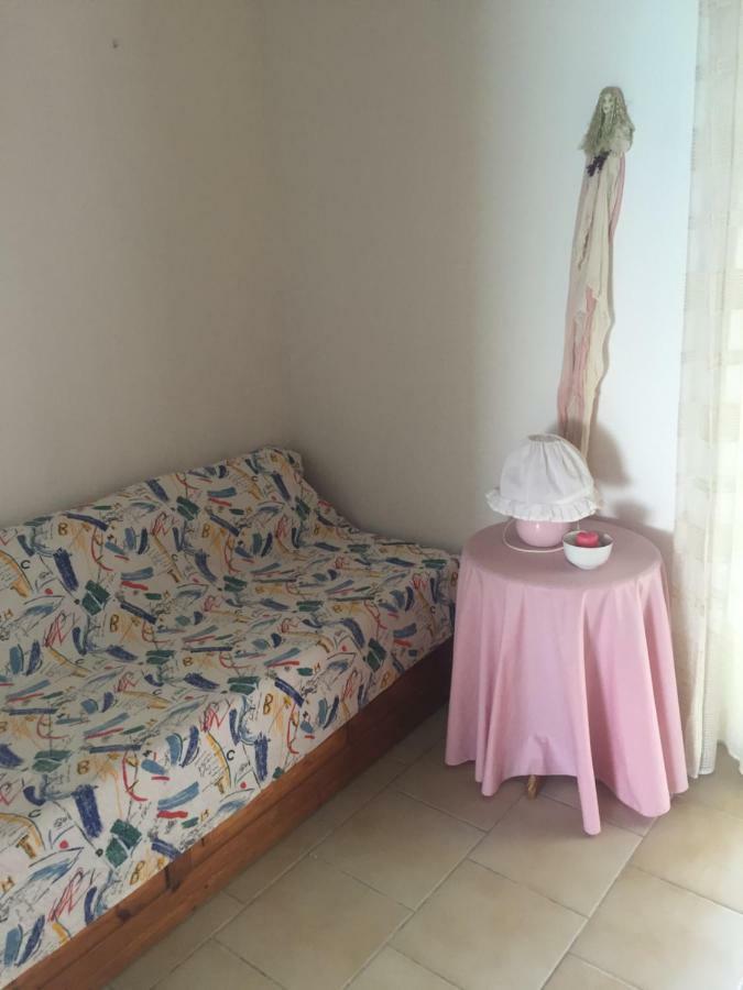 Seafront Maisonette In Fourka Luaran gambar